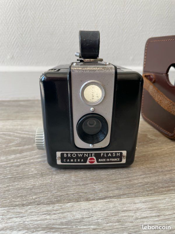 Ancienne Sacoche Appareil Photo Vintage + Flash Roniflex Proflam - À Identifier - Occasion