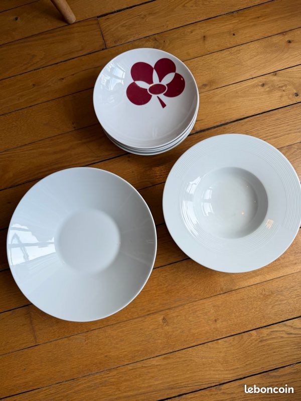 Lot d’assiettes creuses (image 1)