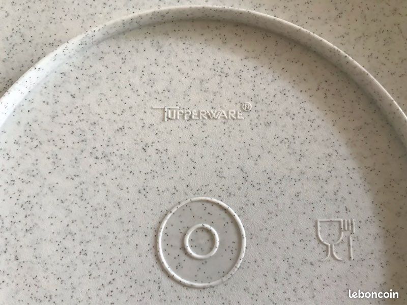 Neuf- Ensemble grand compotier magique : socle + grand plat de présentation cloché, Tupperware (image 10)