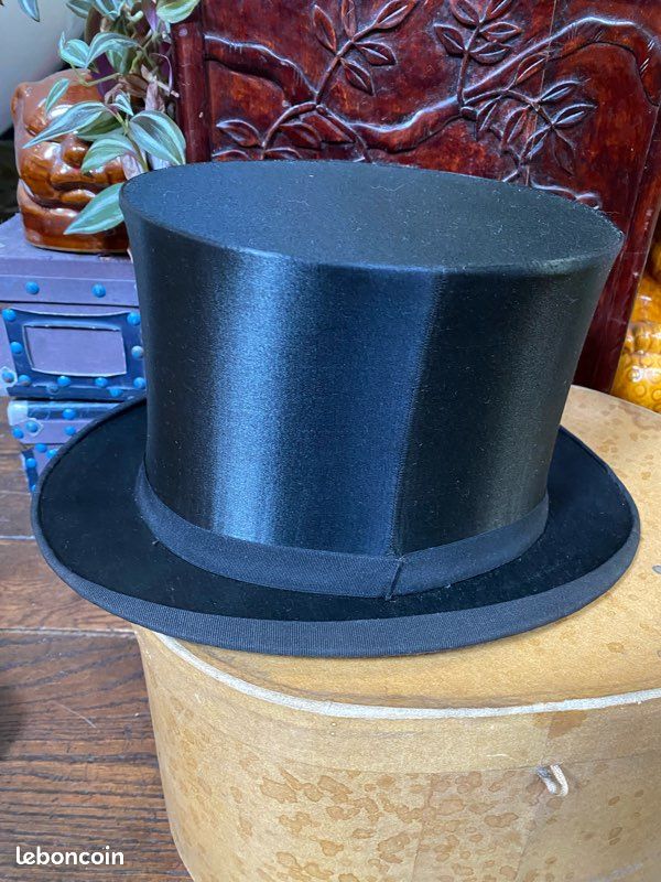 Chapeau de cowboy et fleur fond lin marine * Exclusif * - Zebra textiles Chapeau de cowboy et fleur fond lin marine * Exclusif * - Zebra textiles