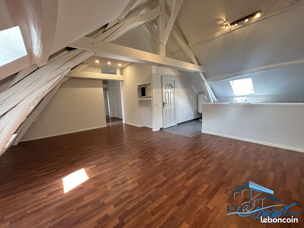 Appartement 4 pièces 100 m² · au Malesherbois · 100 m² · 800 €/mois