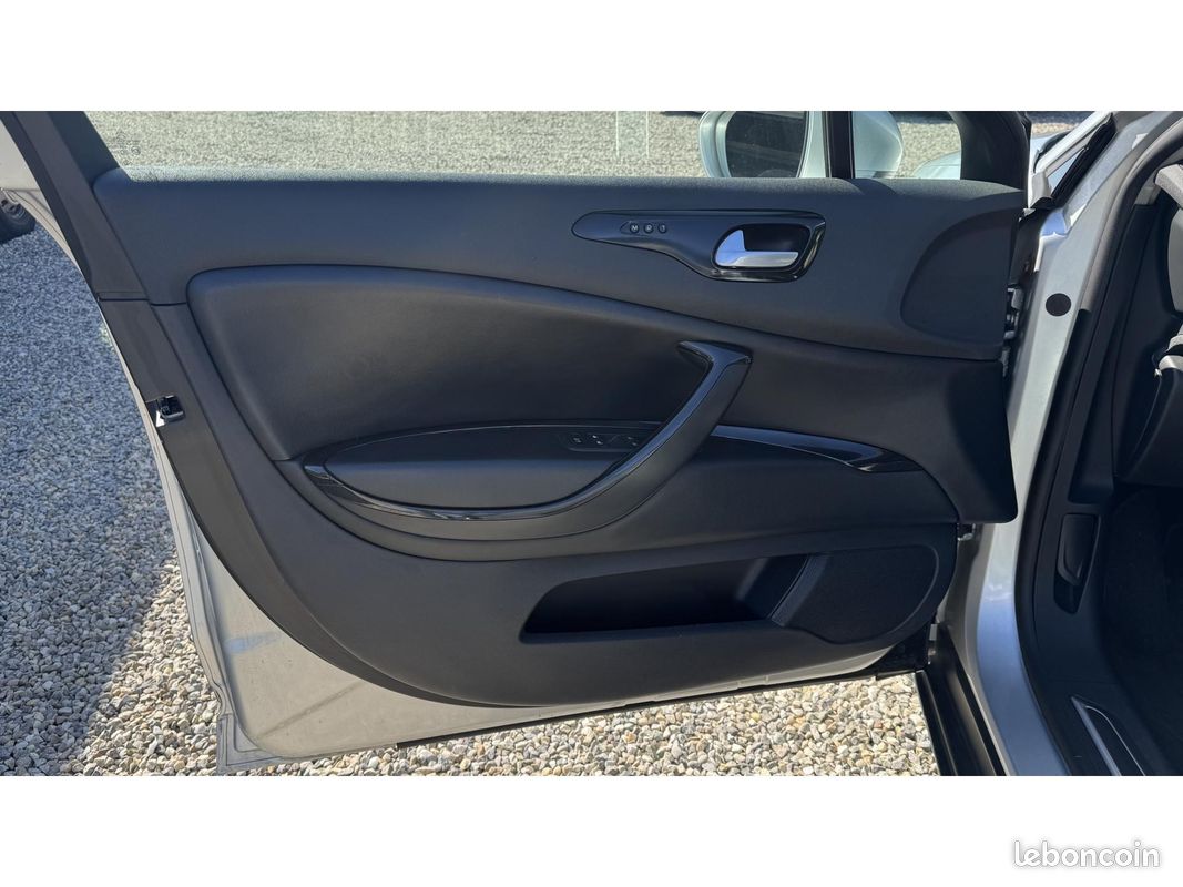 CITROEN C5 2.7 V6 HDi 24V BVA Exclusive (image 9)