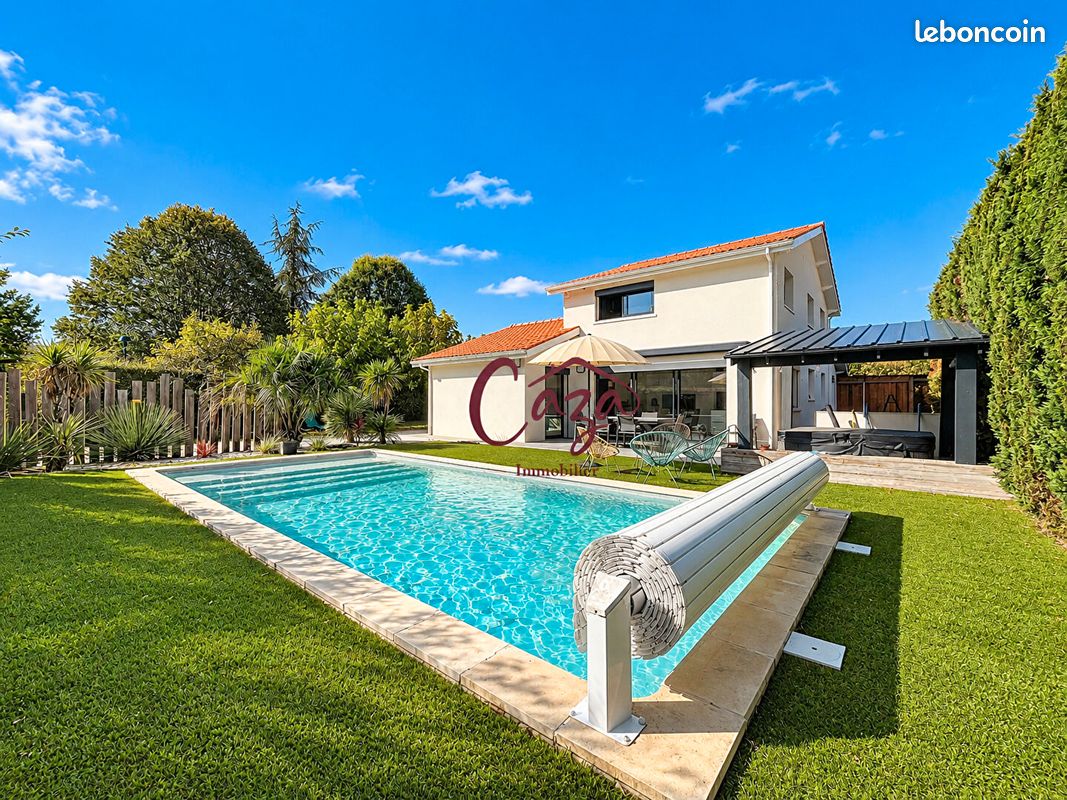 Maison 5 pièces 130 m² · à Camblanes-et-Meynac · 130 m² · 557 000 €