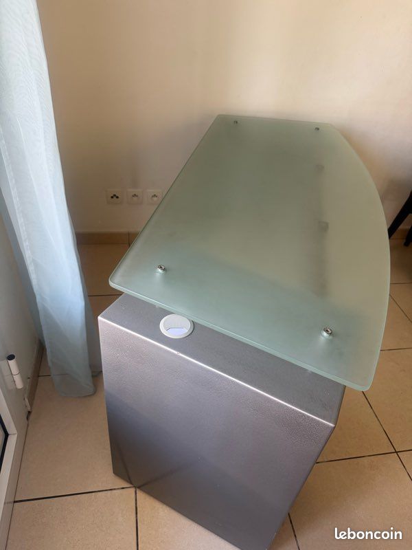 Bureau contemporain (image 2)