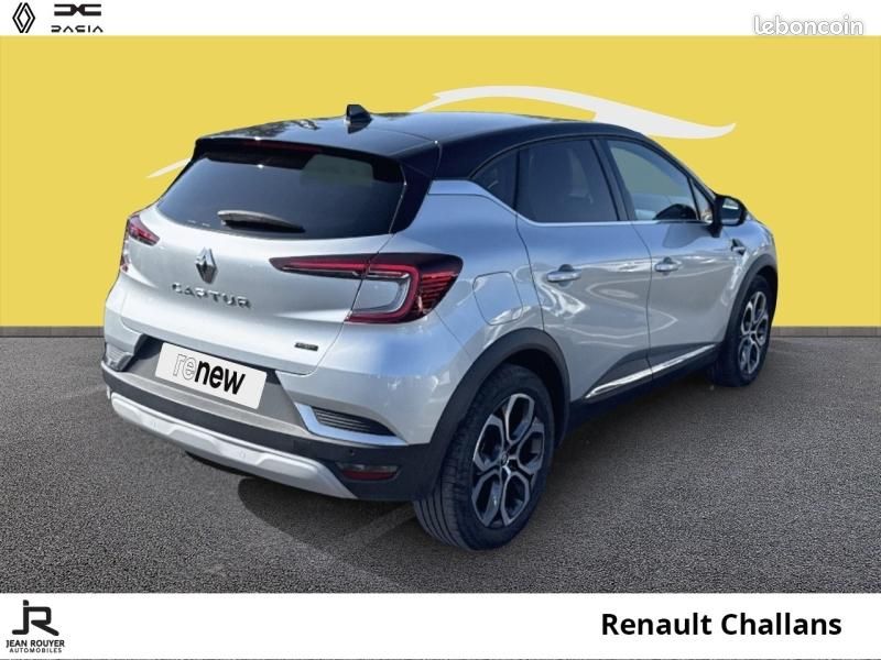 Renault Captur 1.6 E-Tech hybride 145ch Techno (image 12)