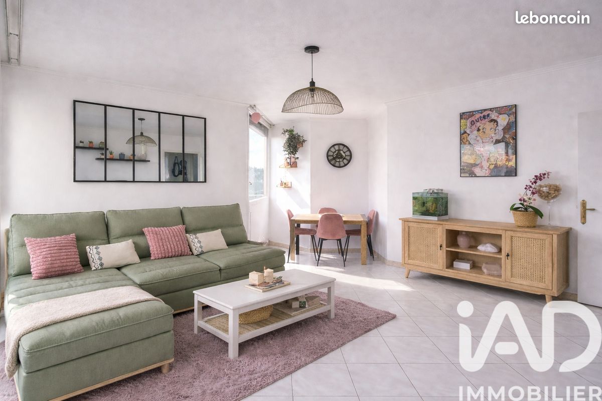 Appartement 3 pièces 65 m² · à Saint-Germain-en-Laye · 65 m² · 245 000 €