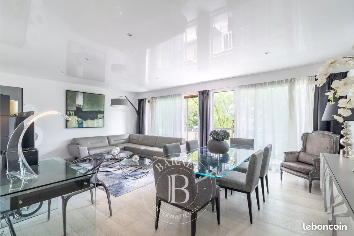 Appartement 4 pièces 79 m² · à Neuilly-sur-Seine · 79 m² · 995 000 €