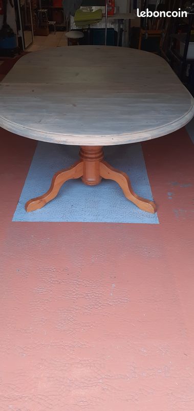 Table de salle à manger ovale (image 2)