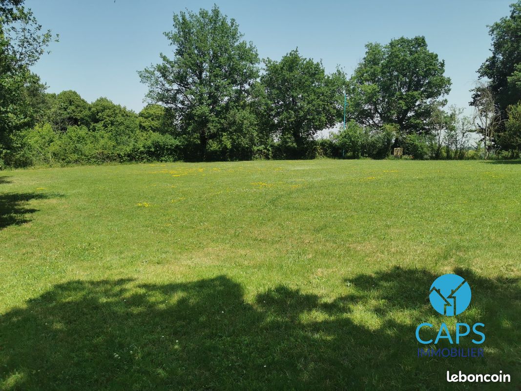Terrain 1200 m² · à Lavaur · 1 200 m² · 104 000 €