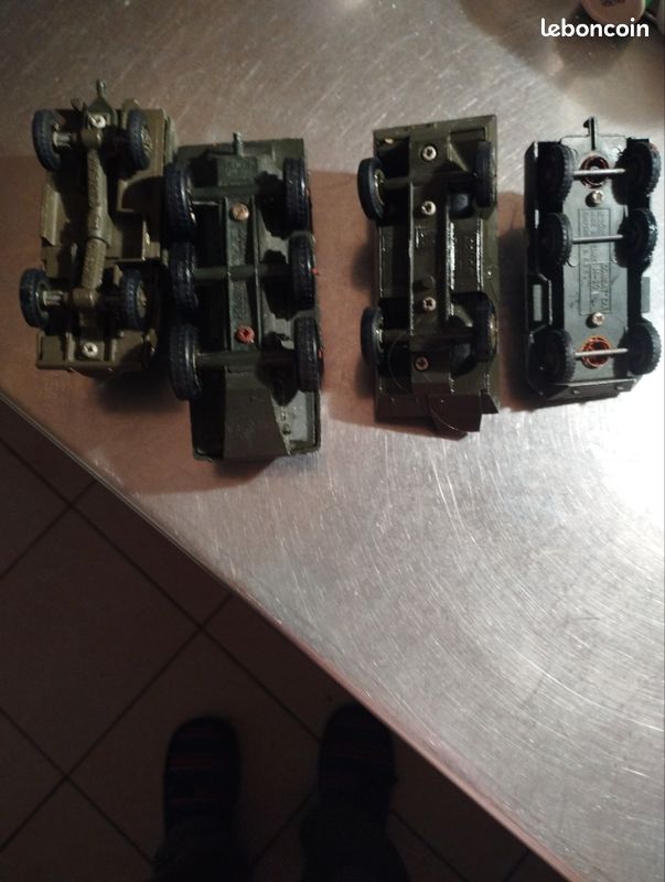 4 engins militaire solido 6/73 (image 2)