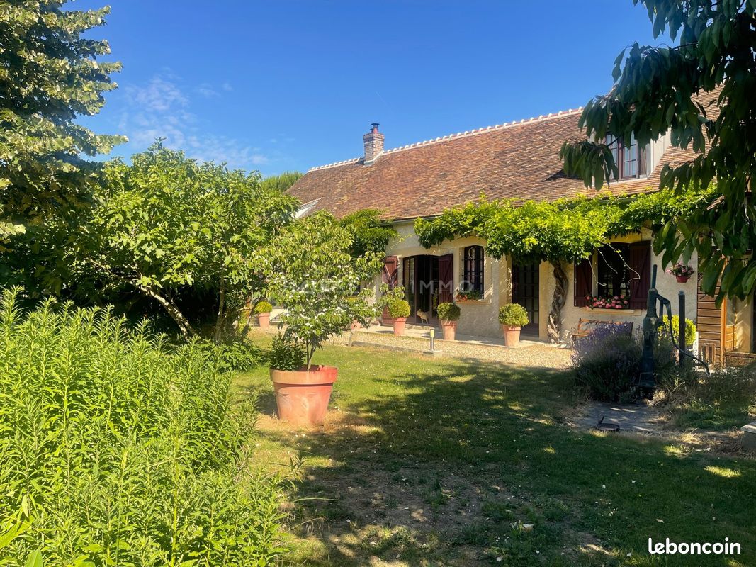 Maison 5 pièces 250 m² · à Griselles · 250 m² · 636 000 €