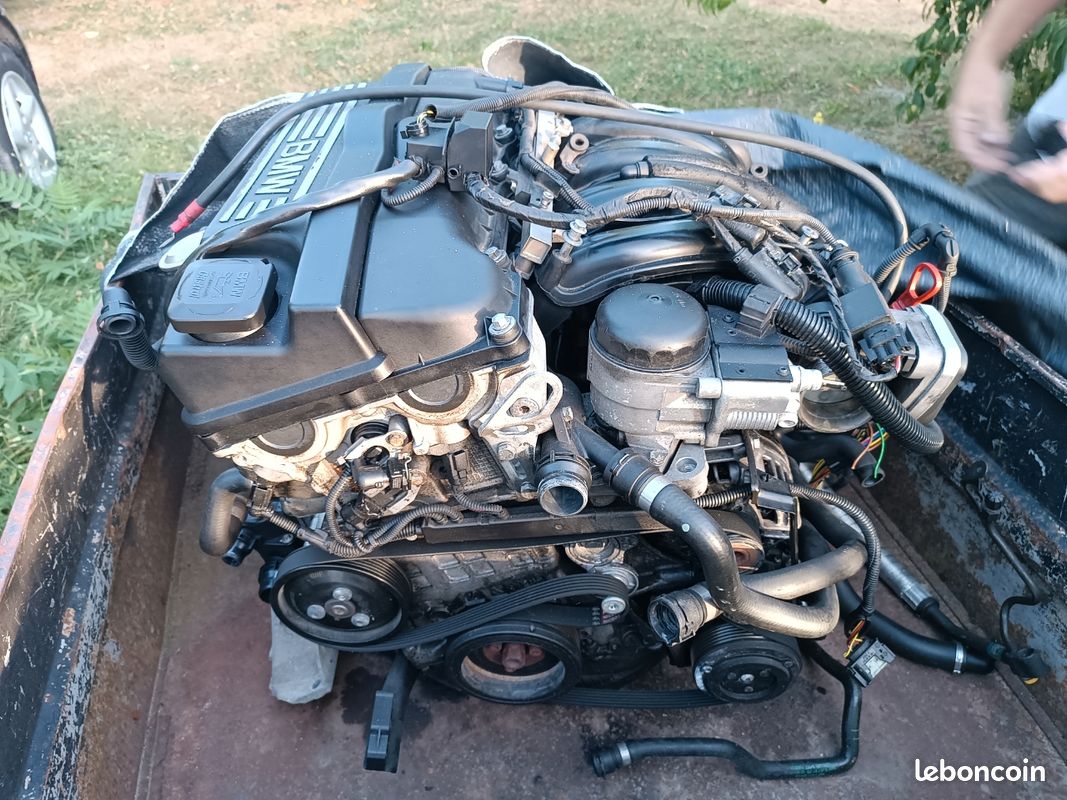 Moteur BMW E46 N42B18
Fonctionné avant démontage
241 475 kms
A venir chercher sur Coulommiers
Remis en main propre contre paiem (image 1)