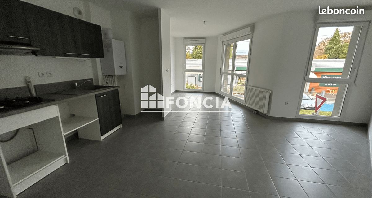 Appartement 2 pièces 47 m² · à Pont-de-Metz · 47 m² · 670 €/mois