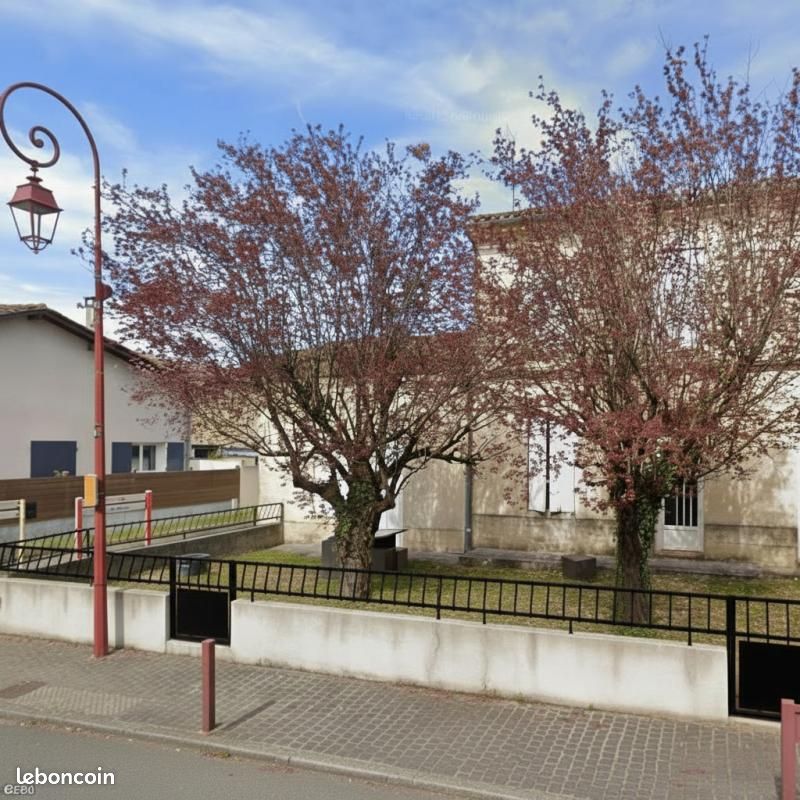 Local commercial 140 m² · à Libourne · 140 m² · 165 000 €