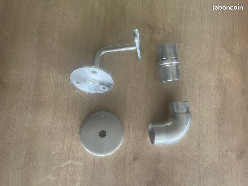 Support, coude, manchon inox pour rambarde tube diamètre 40mm (image 1)