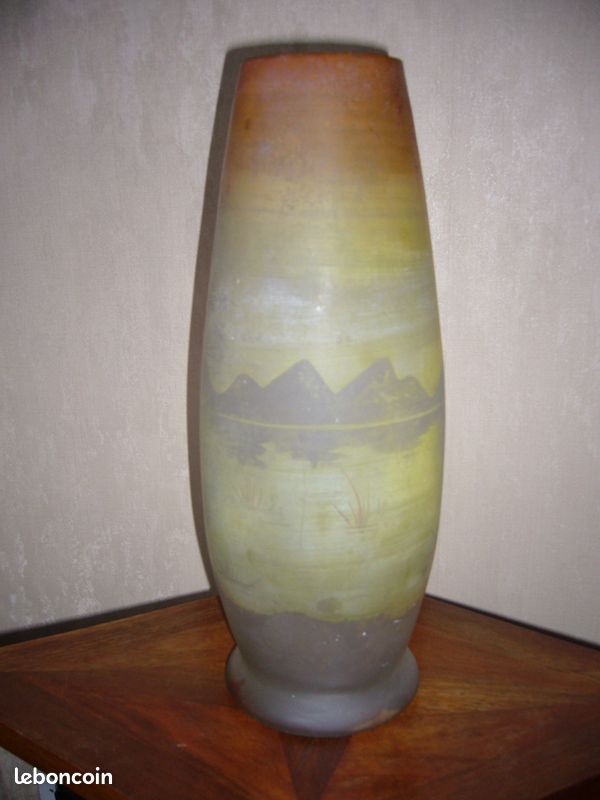 Grand vase en pâte de verre (image 1)