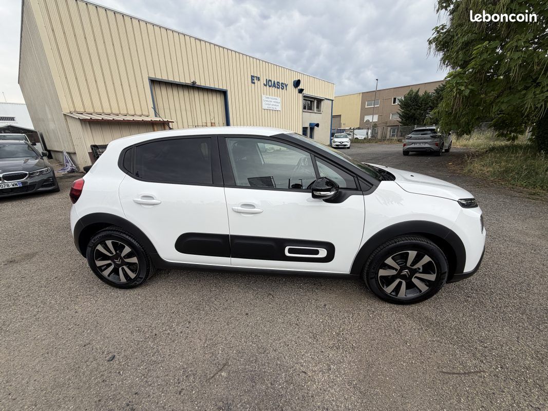 Citroen c3 1.2 pure tech 83 bvm shine 2023 (image 6)