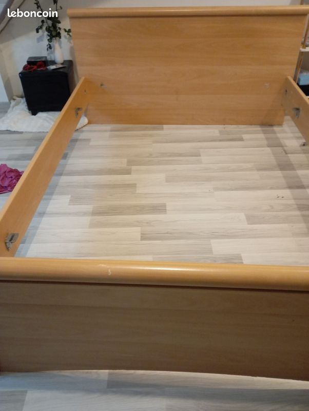 Vends contour de lit + matelas (image 1)