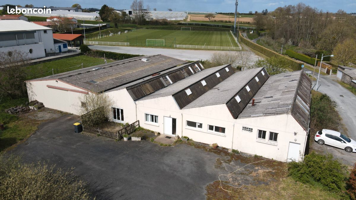 Terrain 861 m² · à Beaupréau-en-Mauges · 861 m² · 159 900 €