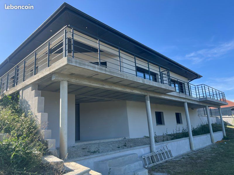 Maison 6 pièces 130 m² · à Belley · 130 m² · 549 000 €