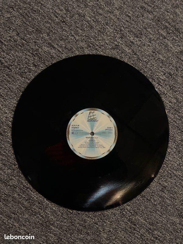 Georgio - bedrock vinyl (image 3)