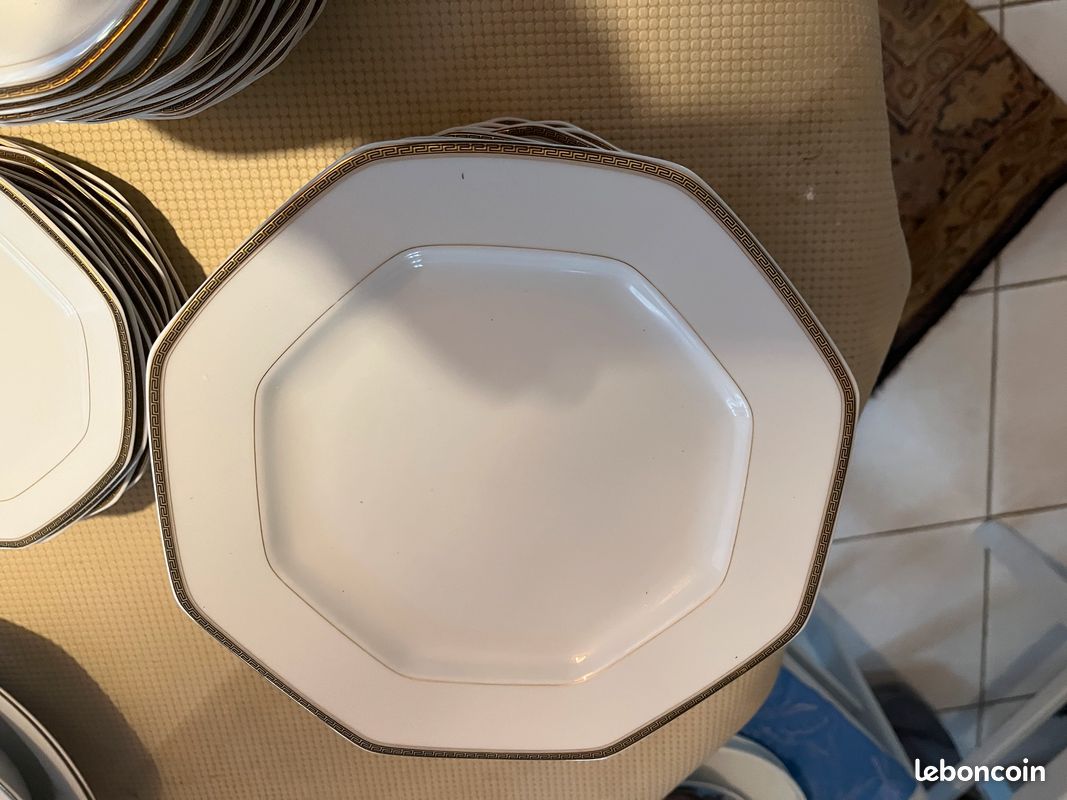 Menagère en porcelaine (image 3)