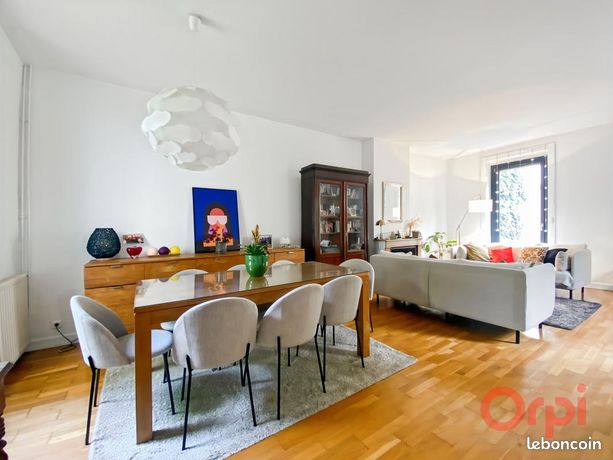 Maison 7 pièces 140 m² — 5