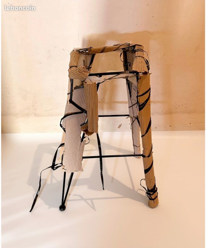 Chaise de bar, tabouret, piètement, assise, neufs, porte-vases, porte-bûches… (image 6)