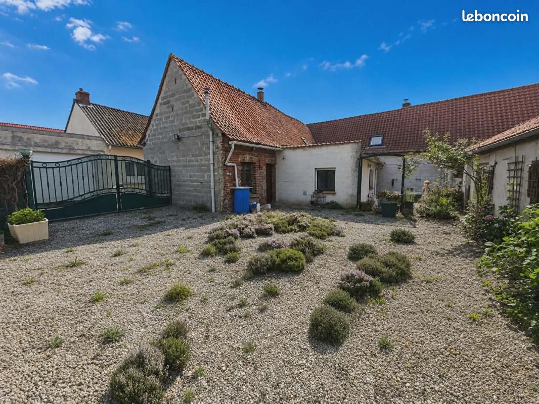 Maison 6 pièces 147 m² · à Heuchin · 147 m² · 143 700 €