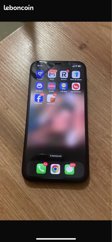 Iphone 12 (image 1)