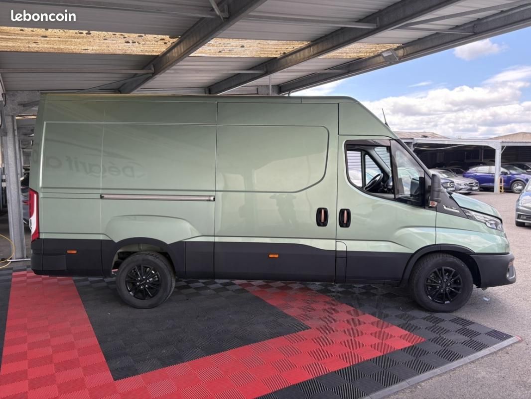 Iveco Daily FOURGON FGN 35 S 16H V11 H2 Q-LEAF HI-MATIC (image 23)