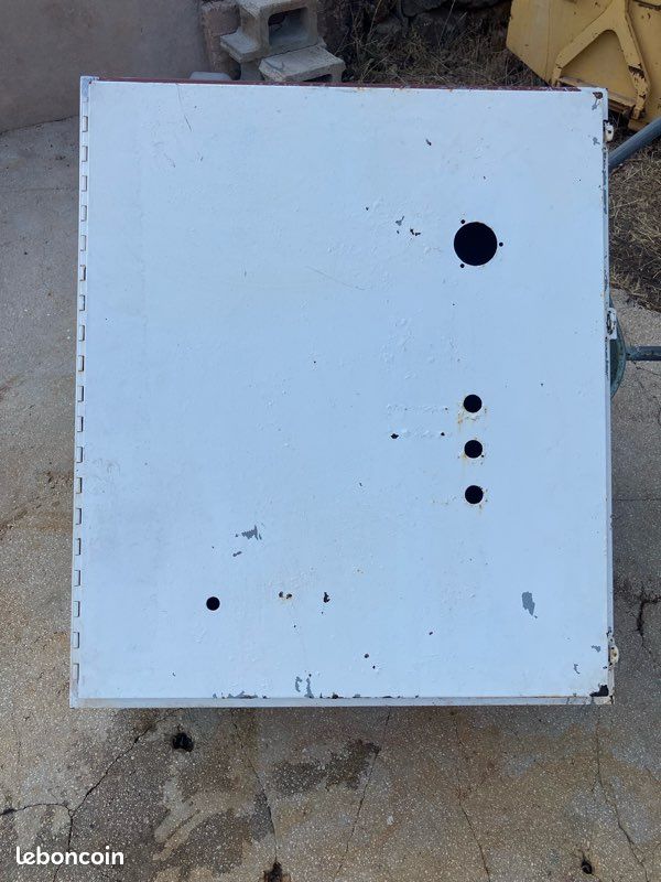 Armoire électrique fer (image 1)