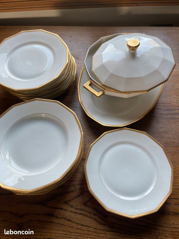 Vends vaisselle ancienne , porcelaine , services complets et raretés (image 3)