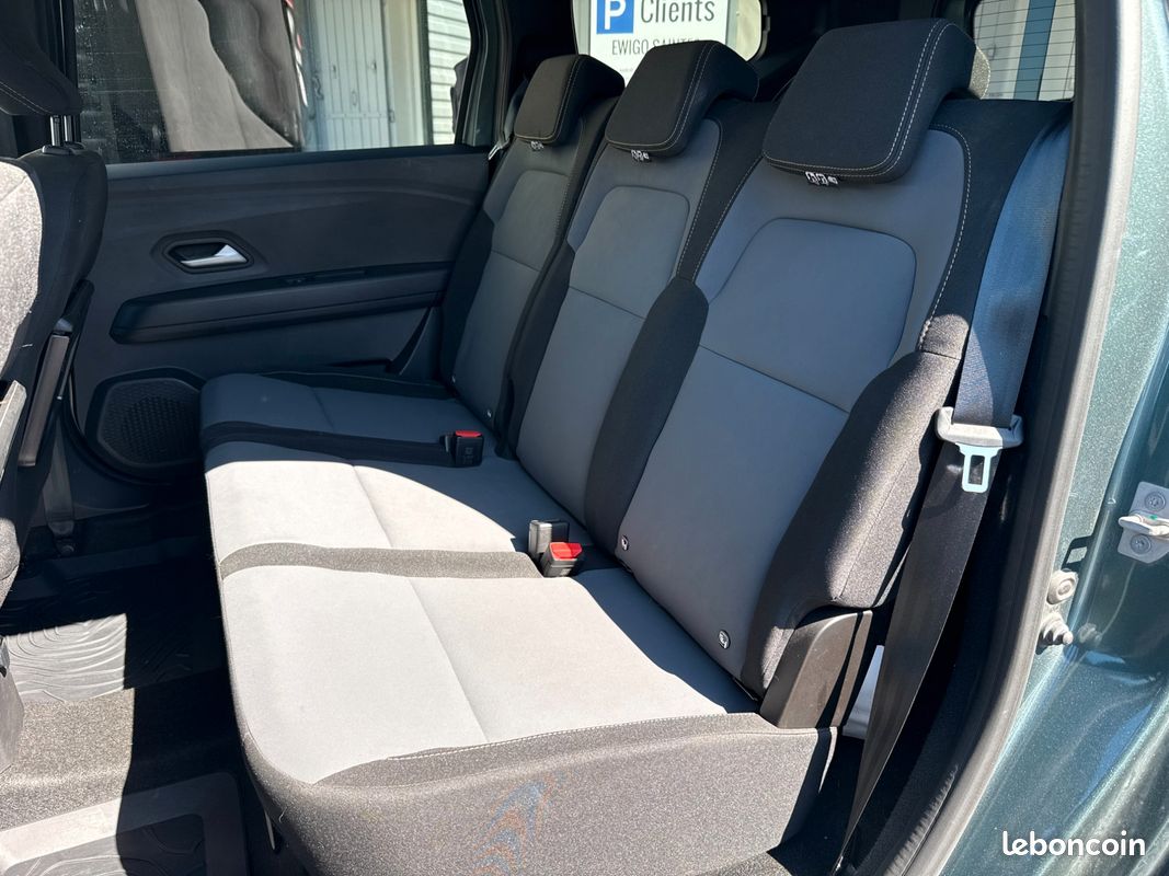 DACIA JOGGER 1.6 140 CH HYBRID EXTREME BVa (image 7)