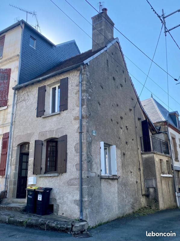 Maison 3 pièces 54 m² · à Dun-le-Palestel · 54 m² · 19 500 €