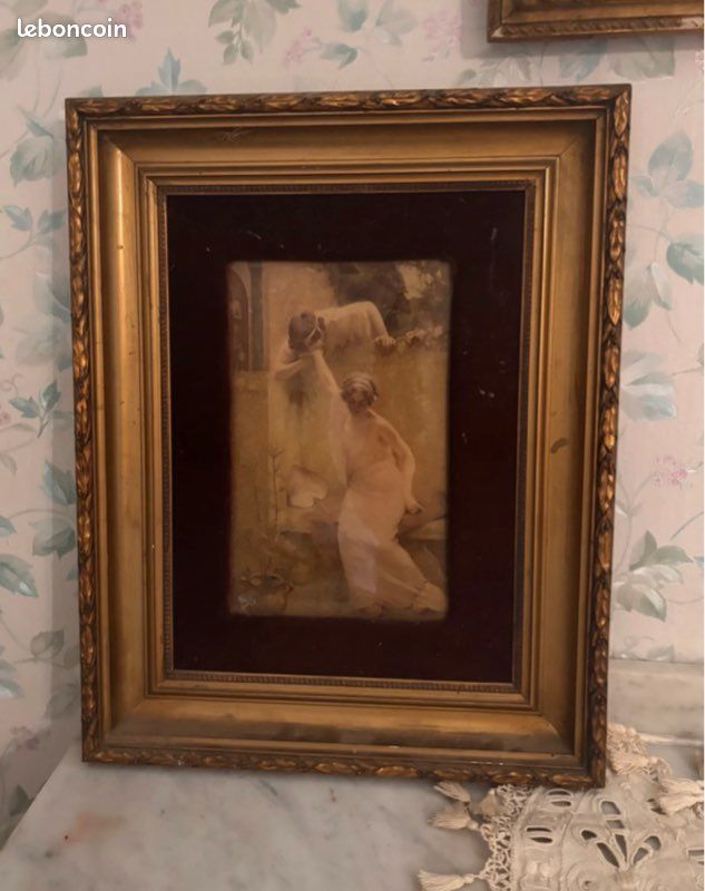 Cadre ancien doré scène romantique (image 1)