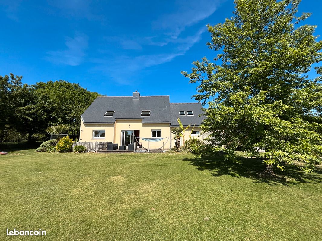 Maison 7 pièces 145 m² · à Yvignac-la-Tour · 145 m² · 299 150 €