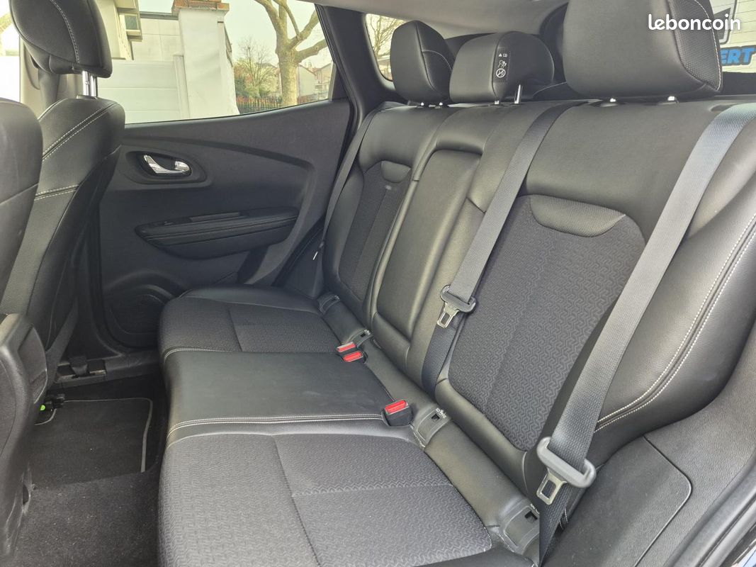 RENAULT KADJAR 1.2 Energy TCe 130 Intens (image 17)
