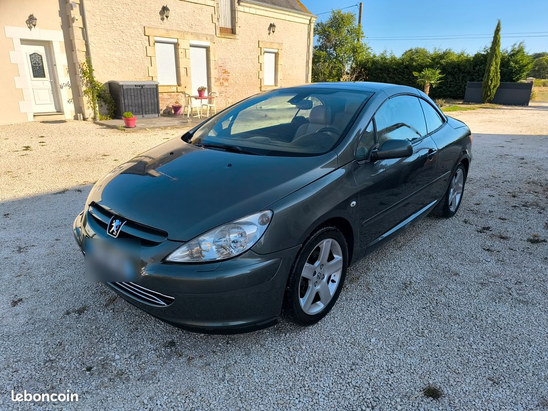 Peugeot 307 cc essence 2003 (image 1)
