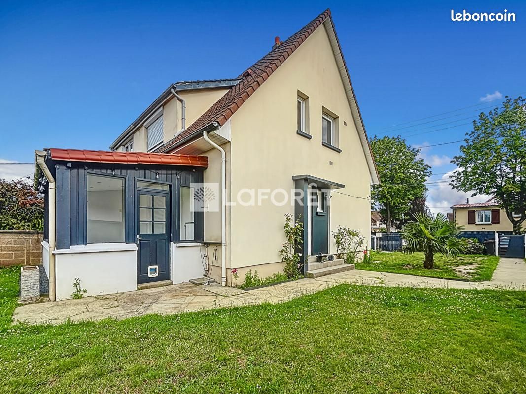 Maison a louer saint-etienne-du-rouvray - 3 pièce(s) - 75 m2 - Surfyn