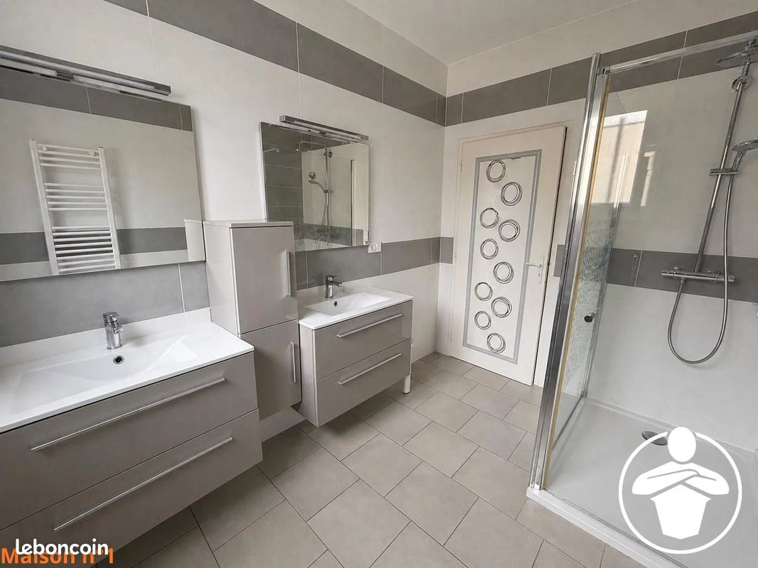 Villa 9 pièces 248 m² (image 9)