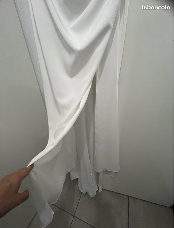 Vends robe de mariée ou cérémonie taille 38 (image 4)