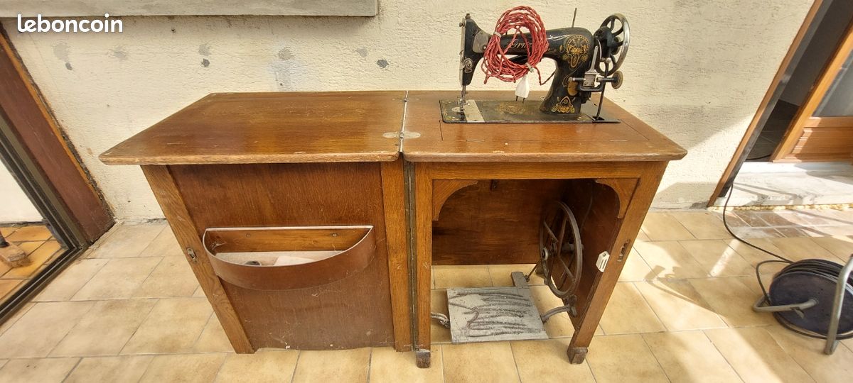 Machine à coudre (image 3)