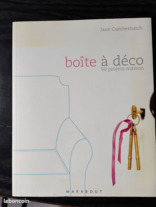Livre décoration d'intérieur (image 1)