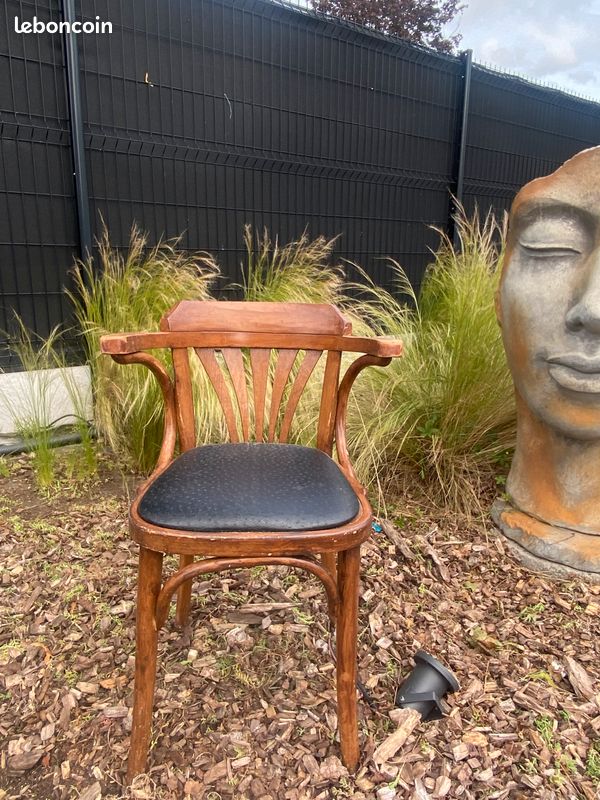 Chaise de bistrot (image 1)