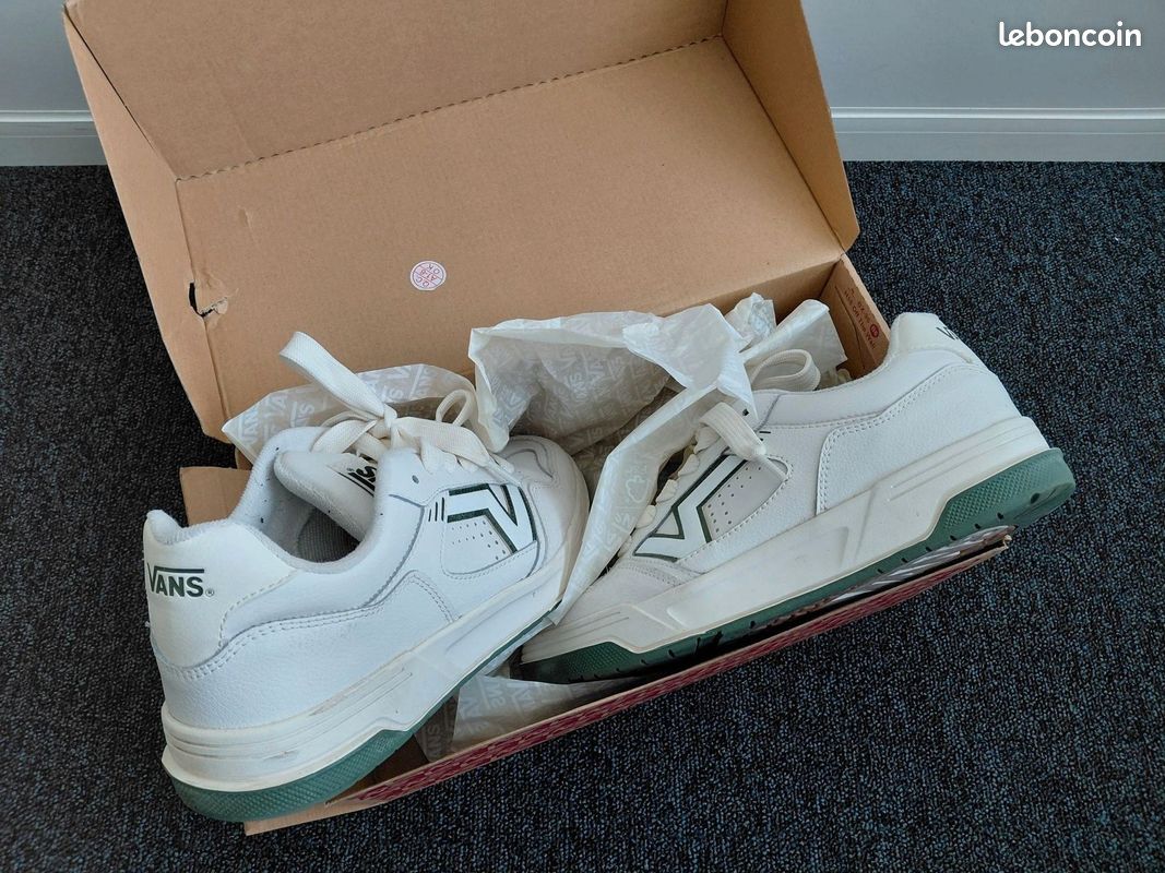 Baskets / Sneakers VANS - Modèle Upland emblématique - Taille 43 - Vert (image 3)
