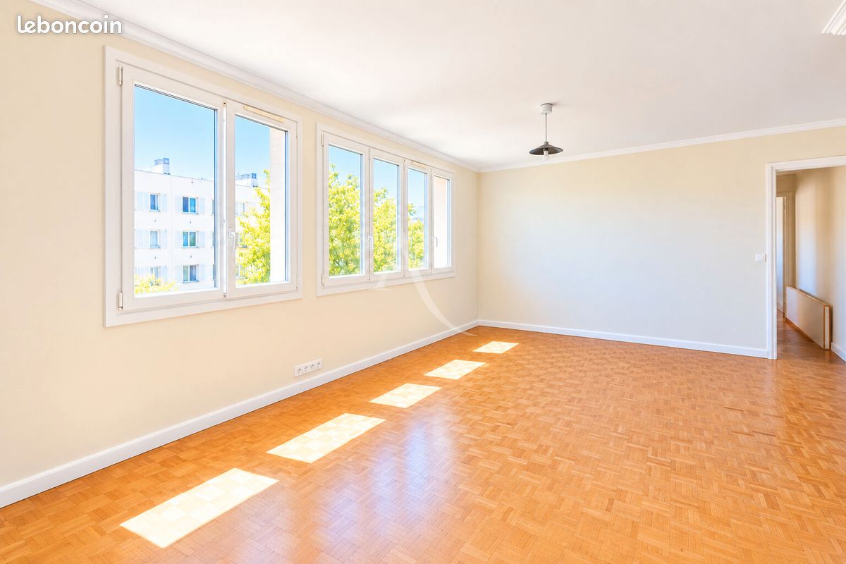 Appartement 5 pièces 85 m² · à Le Pecq · 85 m² · 1 616 €/mois