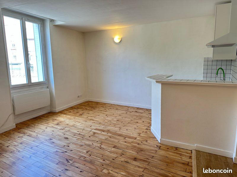 Appartement 2 pièces 44 m² · à Grenoble · 44 m² · 82 000 €