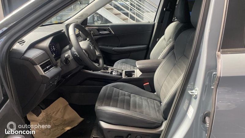 Mitsubishi Outlander 2.4 PHEV 306ch Intense 4WD (image 12)