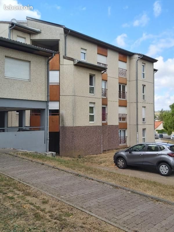 Appartement 4 pièces 106 m² · à Verdun · 106 m² · 669 €/mois